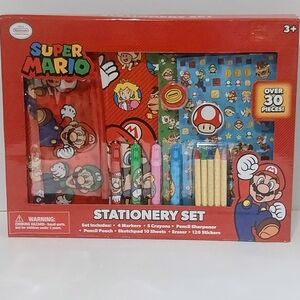 Super Mario Stationery Set